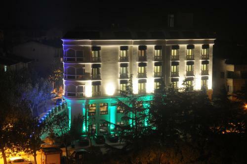Paradise Island Hotel