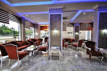 Grand Atakum Hotel