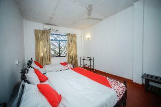 Nilaveli Corridor Hotel