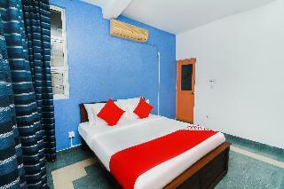 Hotel Maple Tree Residencies