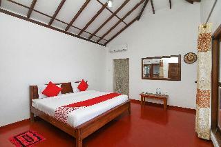 Ceylon City Hotel, Mt Lavinia