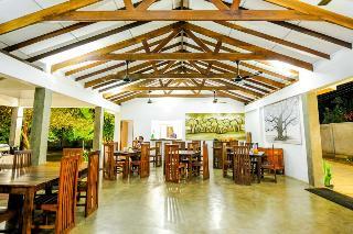 Hotel Arana By Forest Trails