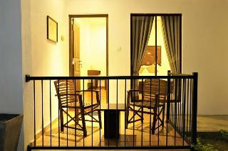 Hotel Arana By Forest Trails