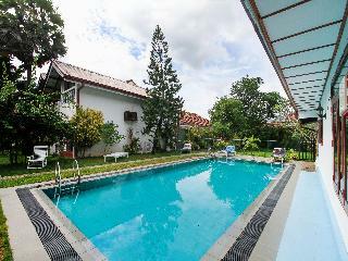 Hotel Lioni Holidays Villa