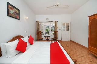Hotel Shangrela Beach Resort