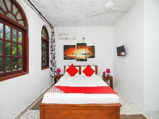 Hotel Barasti Beach Resort