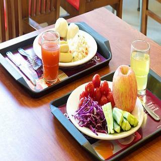 Hotel Ibis Leshan City Center