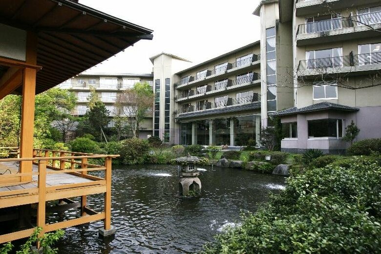 Hotel Yufuin Kotobuki Hana No Sho
