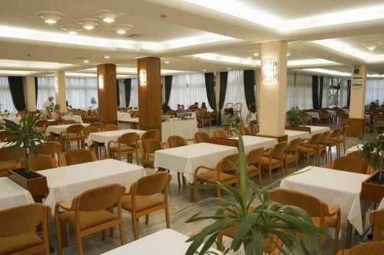 Hotel Makpetrol