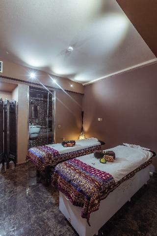 Hotel Bushi Resort & Spa
