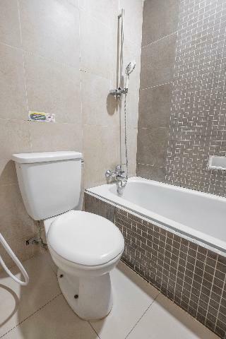 Oyo 821 Hotel Dinasti