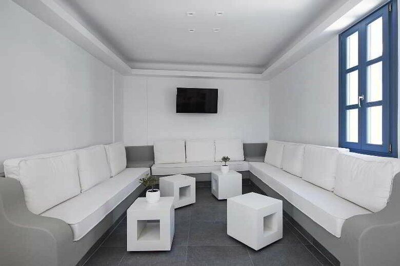 Hotel Acroterra Rosa Luxury Suites