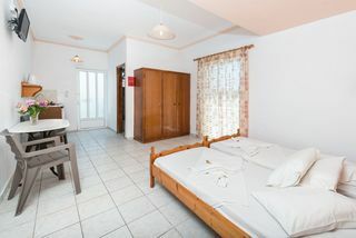 Apartamentos Athina Apts