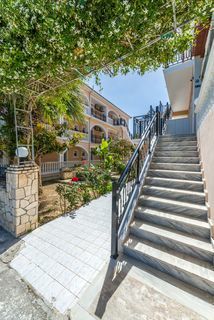 Apartamentos Athina Apts