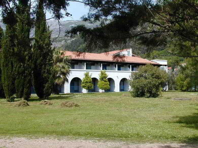 Aleksandar Hotel