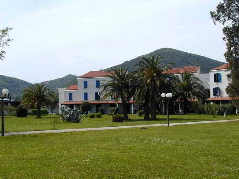 Aleksandar Hotel