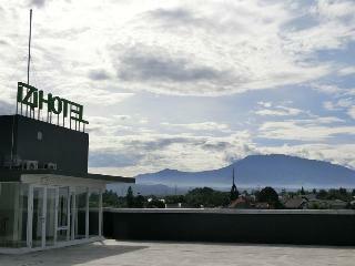 Izi Hotel Bogor