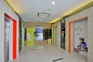 Pop! Hotel Stasiun Kota Surabaya