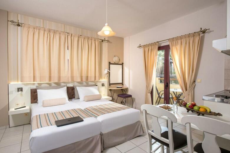 Apartamentos Bella Elena "by Checkin"