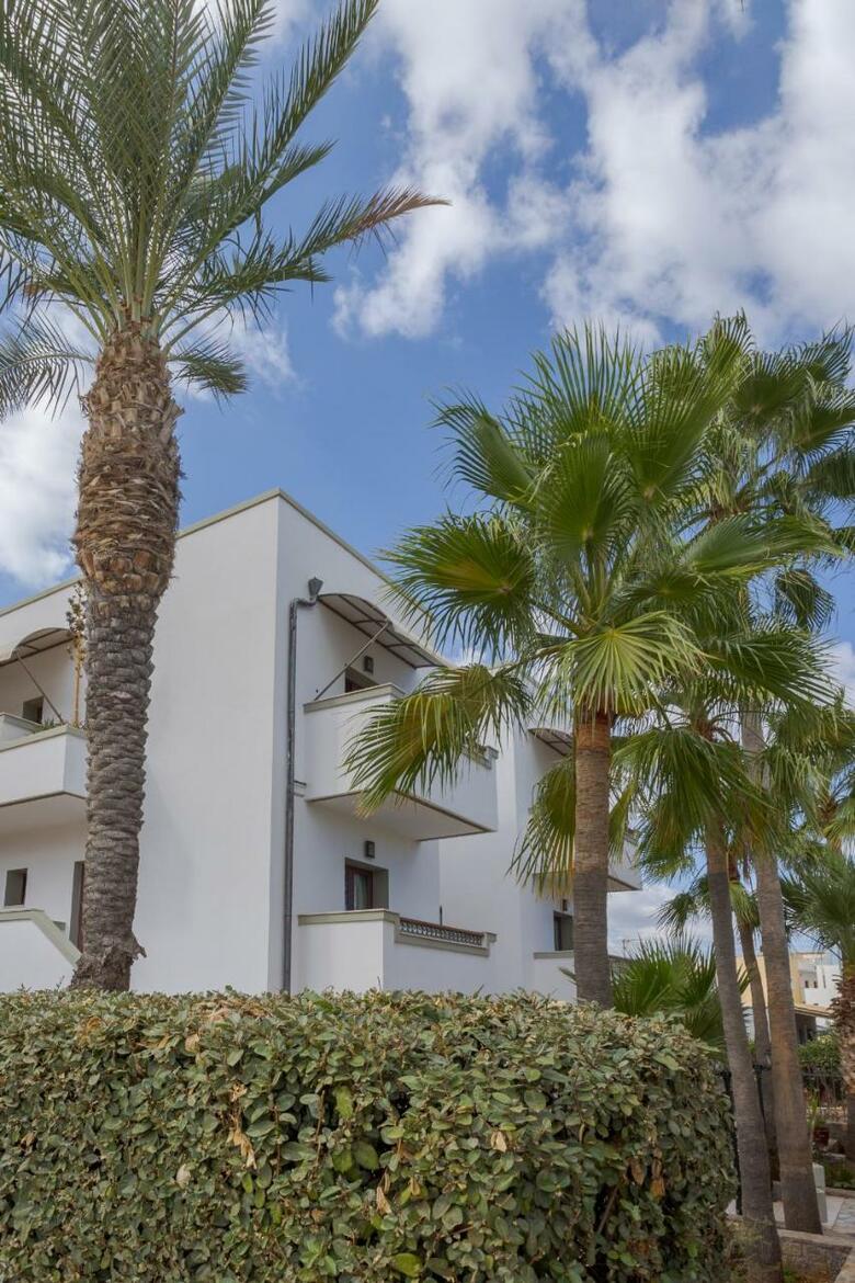 Apartamentos Bella Elena "by Checkin"