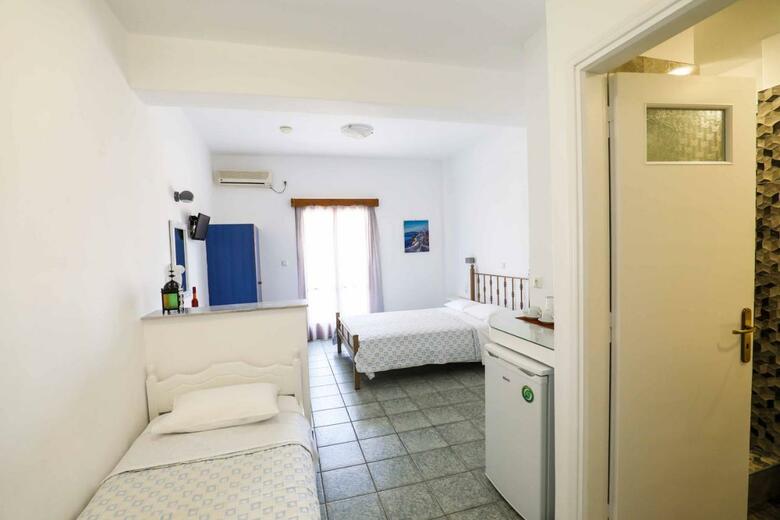 Hotel Finikas