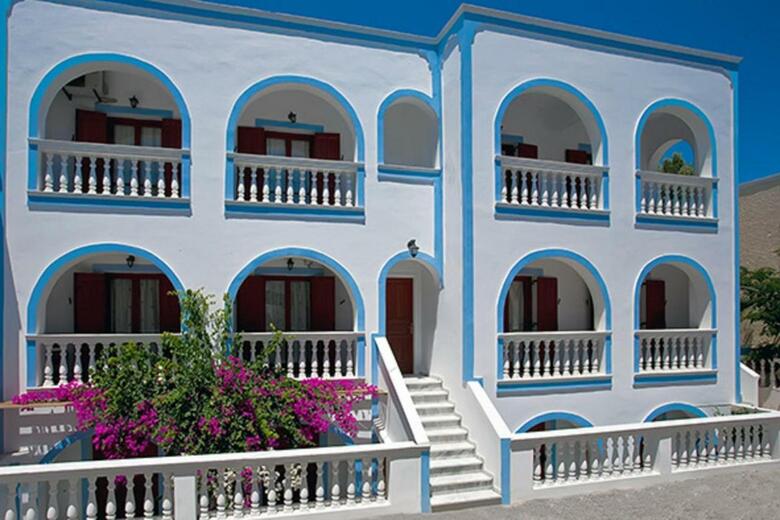 Hotel Finikas
