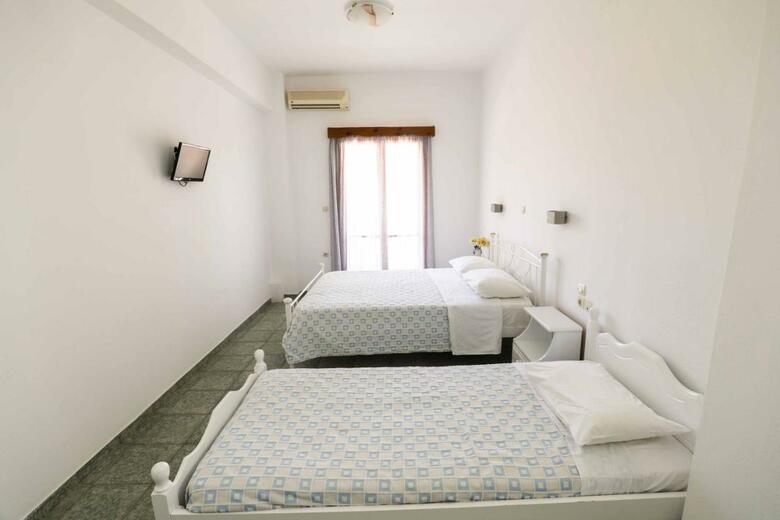 Hotel Finikas