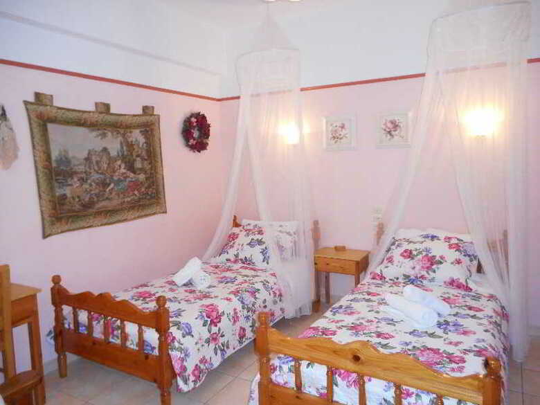 Hotel Galazios Kolpos Pension