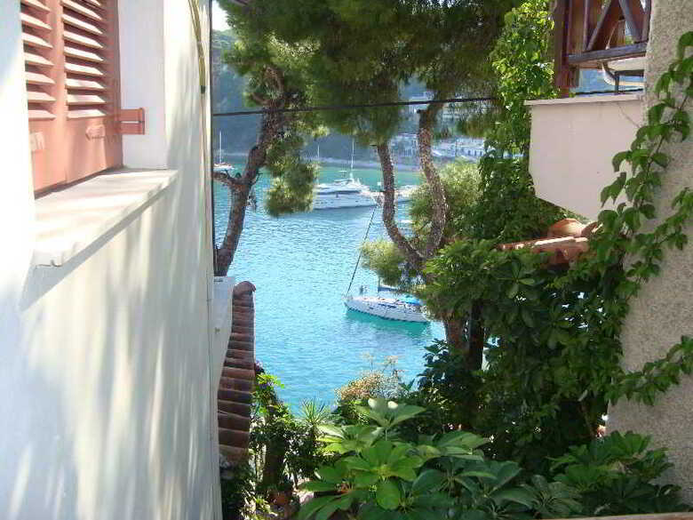 Hotel Galazios Kolpos Pension