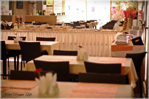 Hotel Dream Life