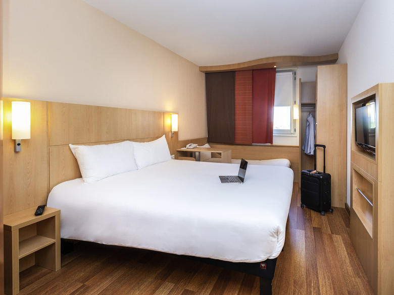 Hotel Ibis Lyon Est Chaponnay