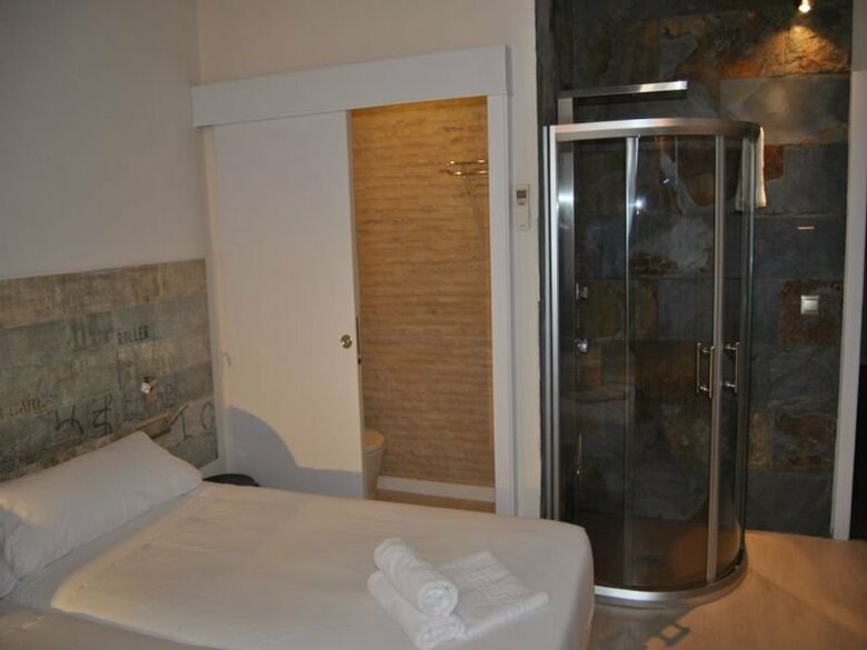 Hotel Sweet Otel Valencia