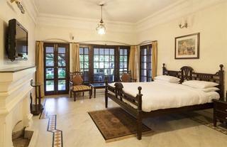 Hotel Welcomheritage Golf View