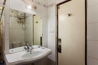 Hotel Dal Lake Resort