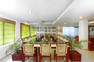 Hotel Grand Plaza Munnar