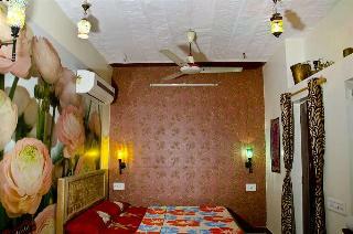 Hotel Hem Guest House