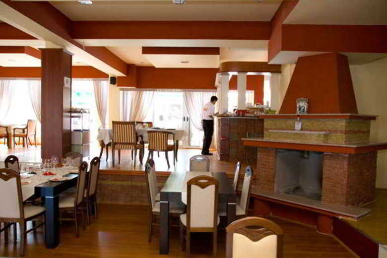 Hotel Uni Palas II
