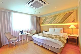 Changwon International Hotel