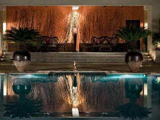 Hotel Mercure Mandalay Hill Resort