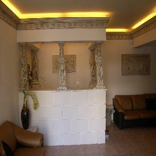 Parthenon Art Hotel
