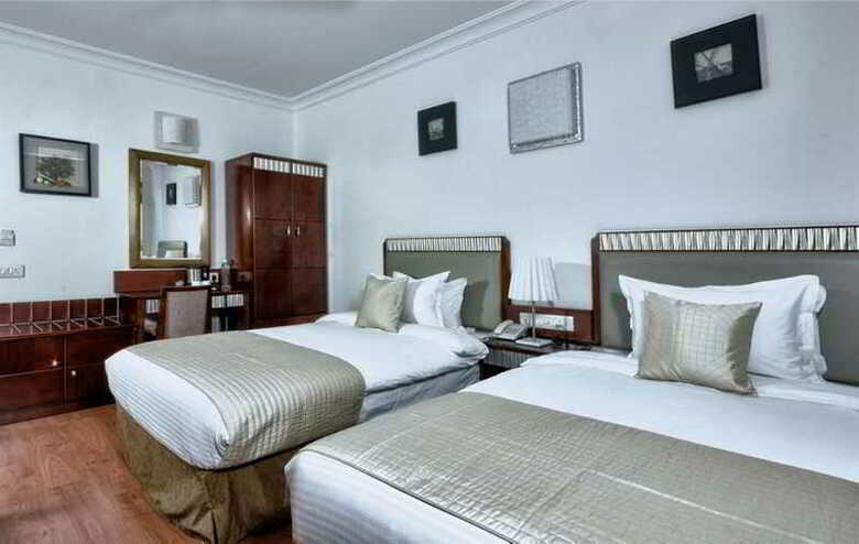 Hotel Nami Residency