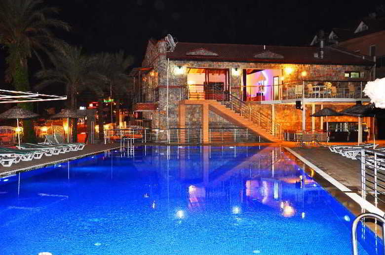 Bed & Breakfast Flora Palm Resort