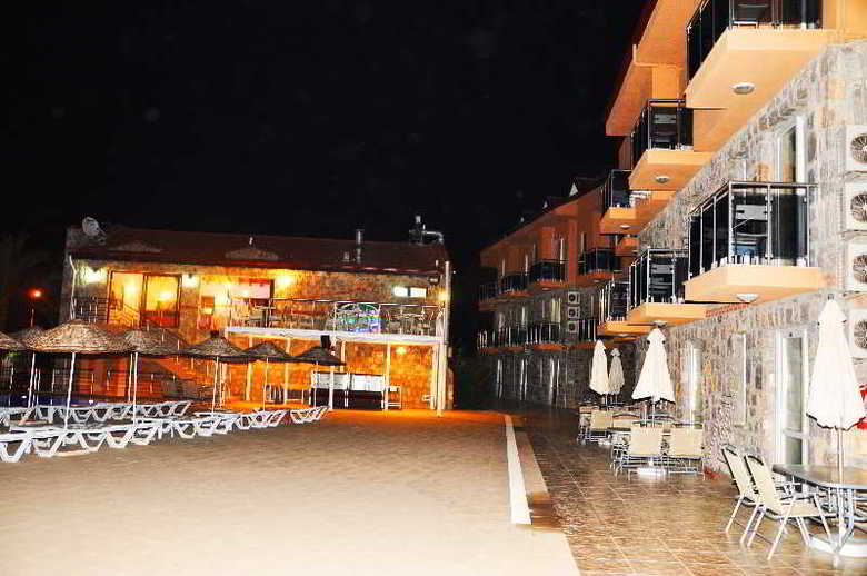 Bed & Breakfast Flora Palm Resort