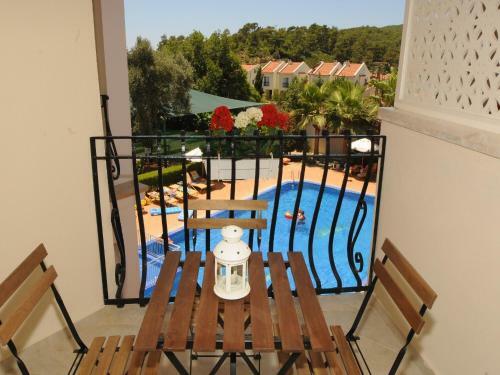 Sea Breeze Hotel And Apartments
