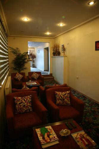Aymini Hotel