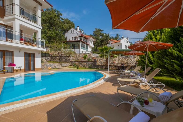 Olympia Villas