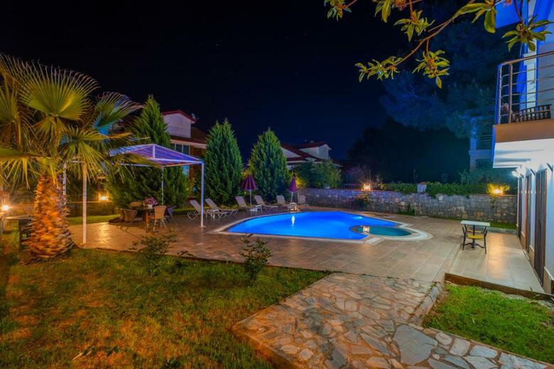 Olympia Villas