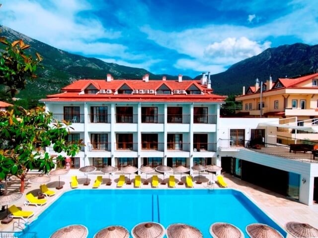 Golden Life Resort Hotel & Spa