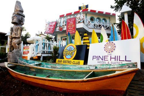 Pinehill Hotel & Suites