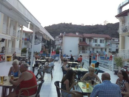 Karbel Beach Hotel